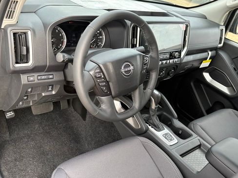 New 2026 Nissan Frontier SV w/ SV Convenience Package image 11