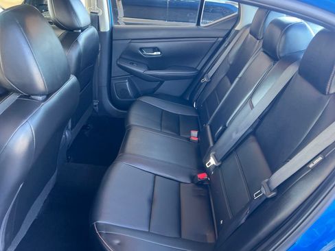 Certified 2023 Nissan Sentra SR w/ SR Premium Package FWD image 10