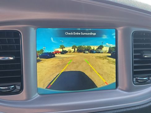 Used 2023 Dodge Charger SXT w/ Blacktop Package image 21