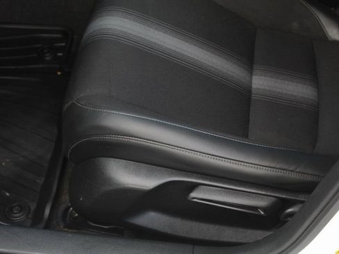 Used 2022 Honda Civic Sport image 23