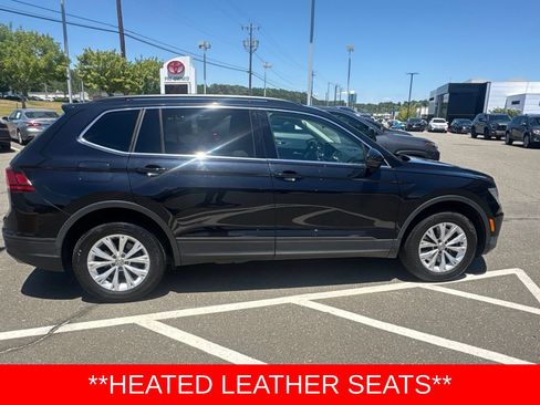 Used 2019 Volkswagen Tiguan SE AWD/4WD image 2