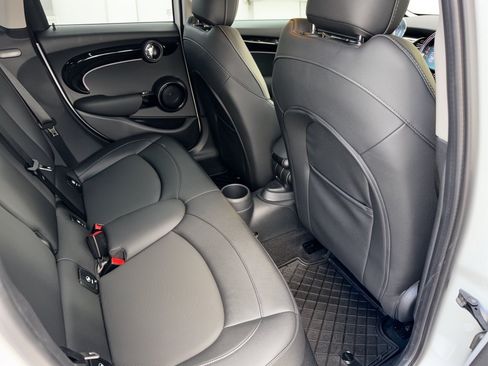 Used 2024 MINI Cooper S FWD image 29