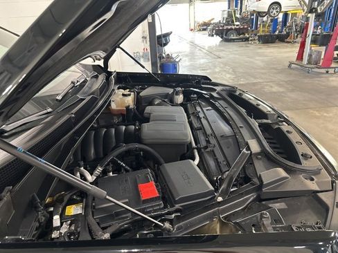 Used 2022 GMC Yukon XL AT4 image 47