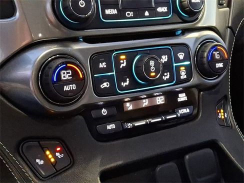 Used 2018 Chevrolet Tahoe LT image 23