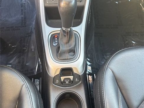 Used 2019 Jeep Compass Latitude image 23