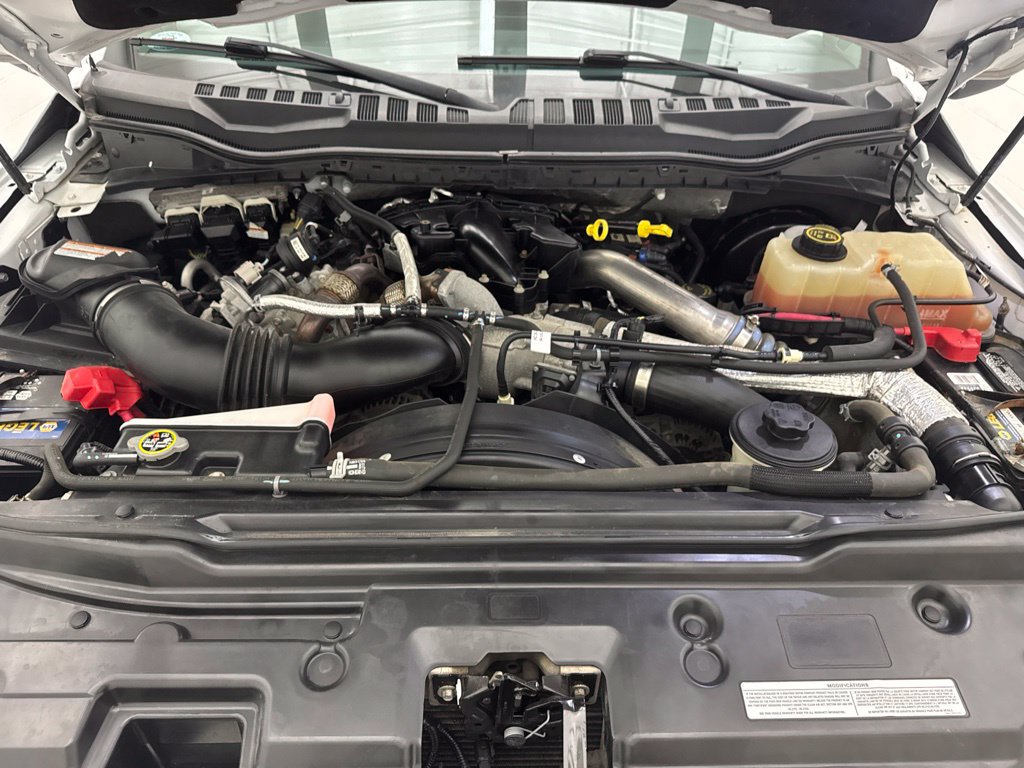 Used 2017 Ford F250 XLT w/ FX4 Off-Road Package AWD/4WD image 43