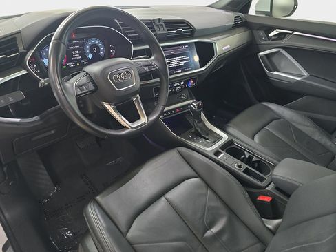 Used 2022 Audi Q3 2.0T Premium Plus w/ Premium Plus Package AWD/4WD image 19