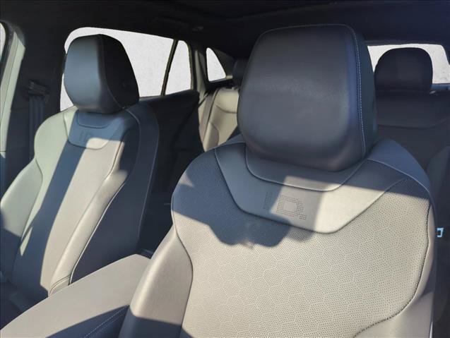 Used 2023 Volkswagen ID.4 Pro S RWD image 15
