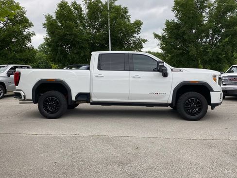 Used 2022 GMC Sierra 2500 AT4 AWD/4WD image 9