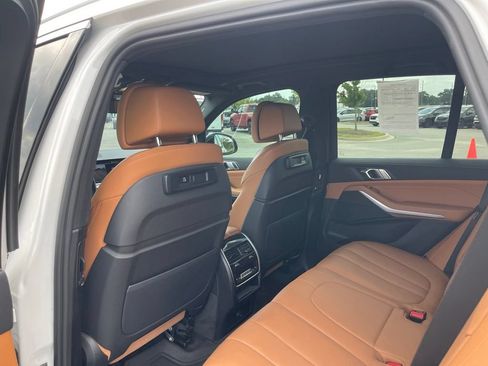 Used 2022 BMW X5 xDrive45e AWD/4WD image 37