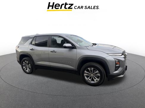 Used 2025 Chevrolet Equinox LT image 1