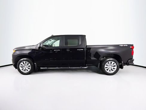 Used 2020 Chevrolet Silverado 1500 Custom w/ Custom Value Package image 5