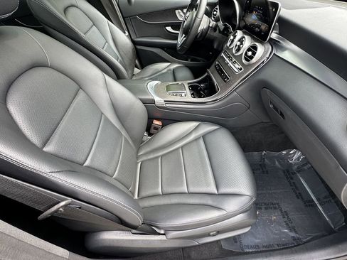 Certified 2022 Mercedes-Benz GLC 300 4MATIC w/ Multimedia Package Lite image 15