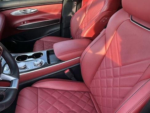 Used 2026 Genesis GV70 3.5T Sport Prestige image 8