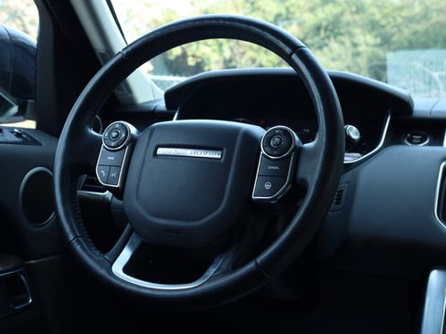Used 2014 Land Rover Range Rover Sport Supercharged image 9