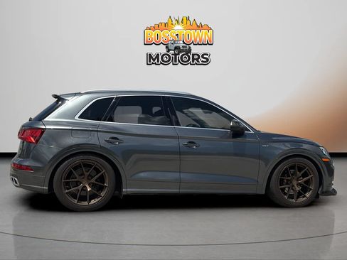 Used 2018 Audi SQ5 Premium Plus w/ Navigation Package AWD/4WD image 8