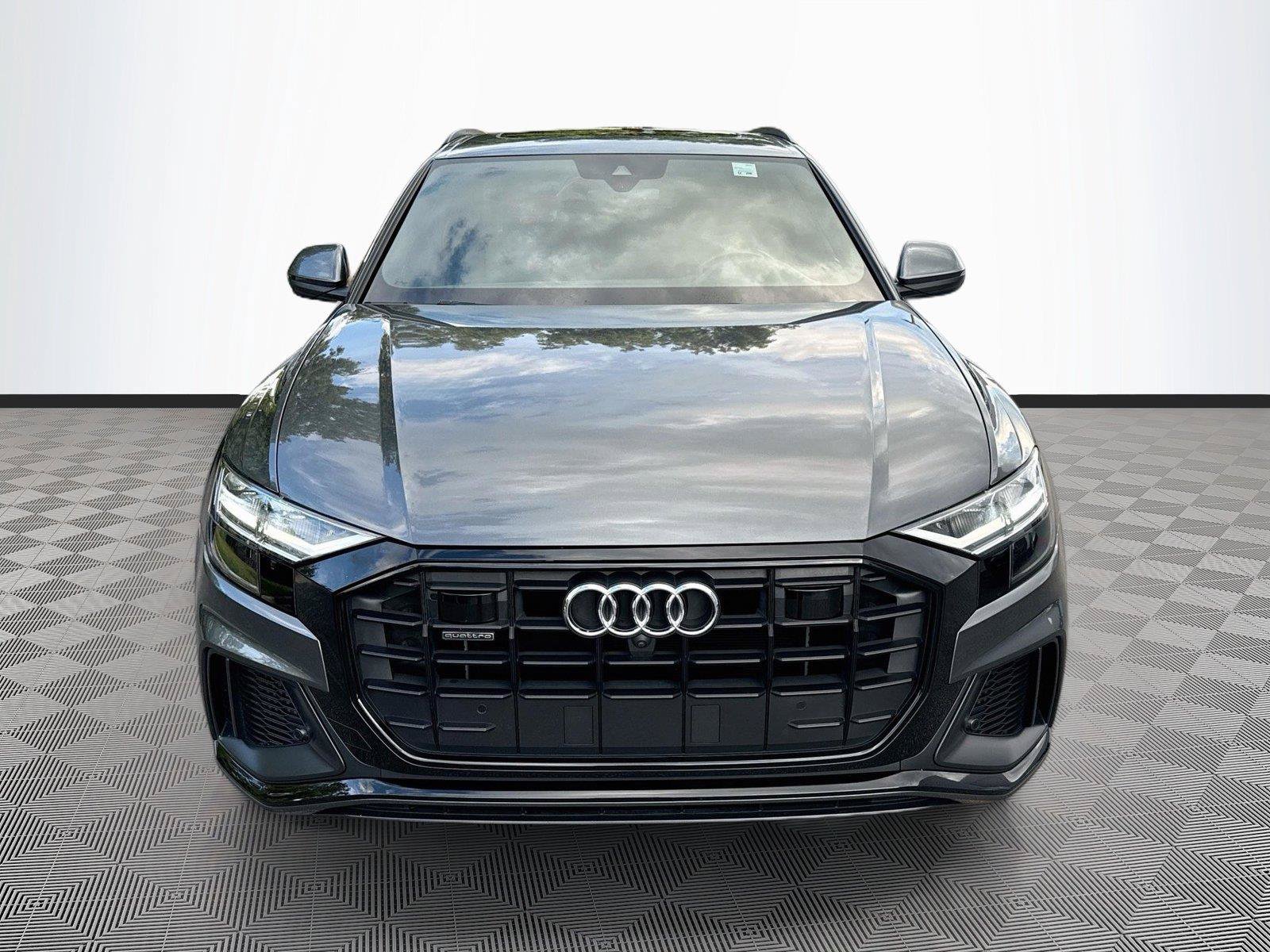 Used 2020 Audi Q8 Premium Plus w/ Premium Plus Package AWD/4WD image 2