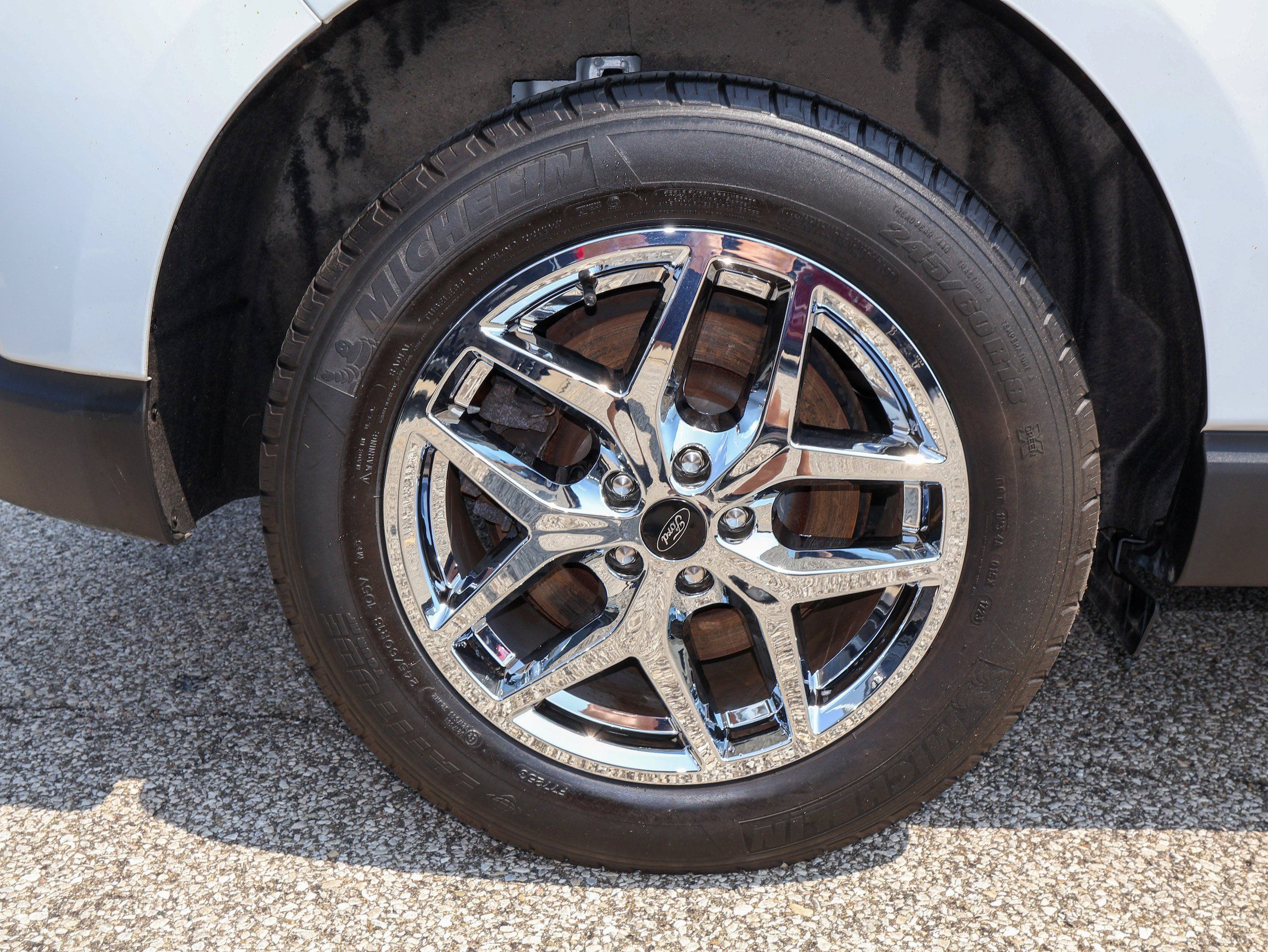Used 2023 Ford Edge SEL w/ Convenience Package AWD/4WD image 9