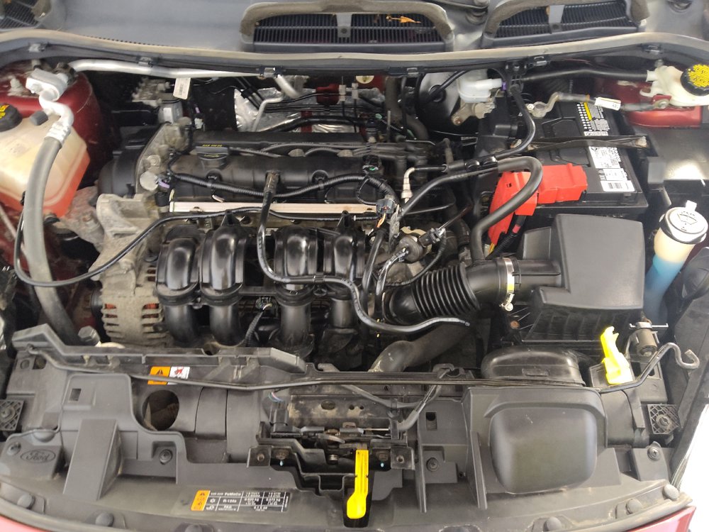 Used 2014 Ford Fiesta Titanium FWD image 30