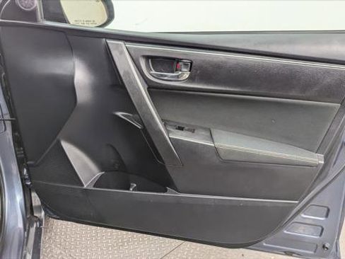 Used 2019 Toyota Corolla LE FWD image 22