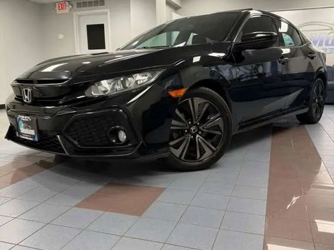 Used 2017 Honda Civic EX image 3