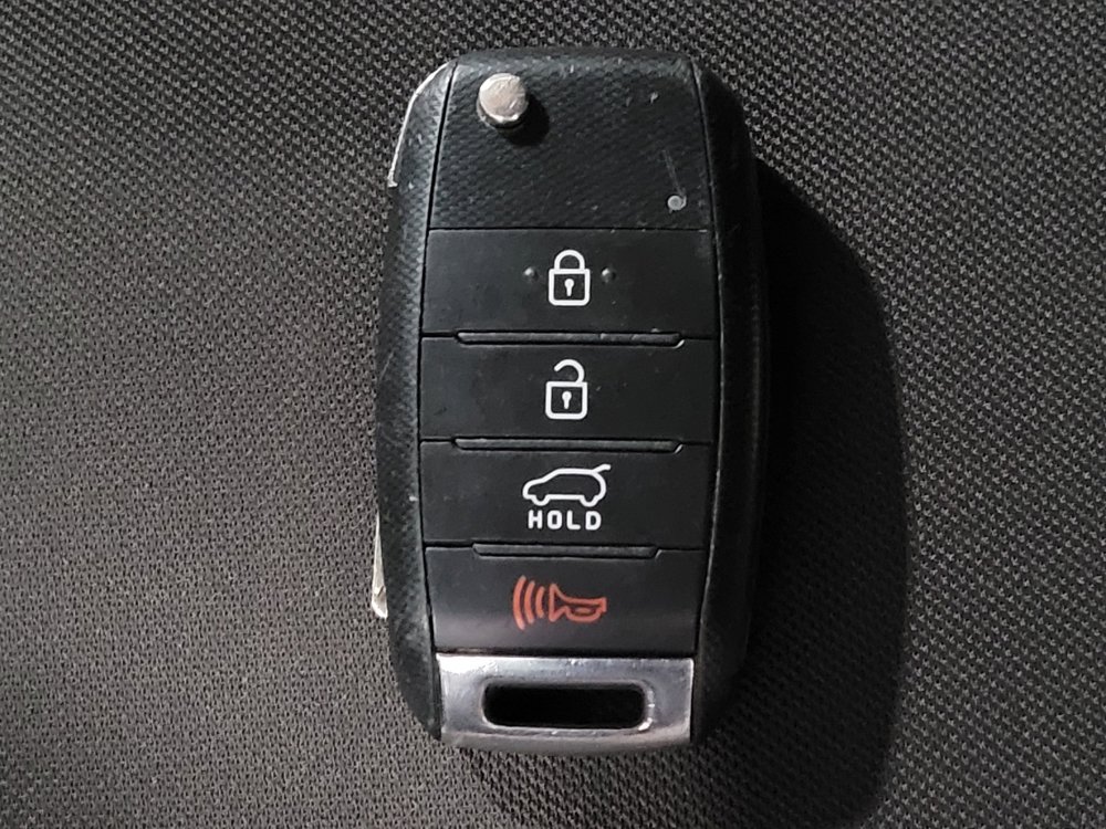 Used 2018 Kia Soul FWD image 32