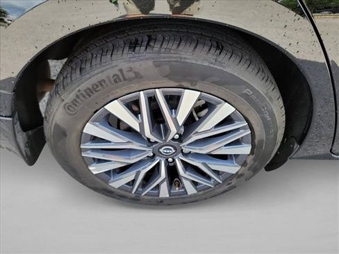 Used 2023 Nissan Altima 2.5 SV FWD image 11