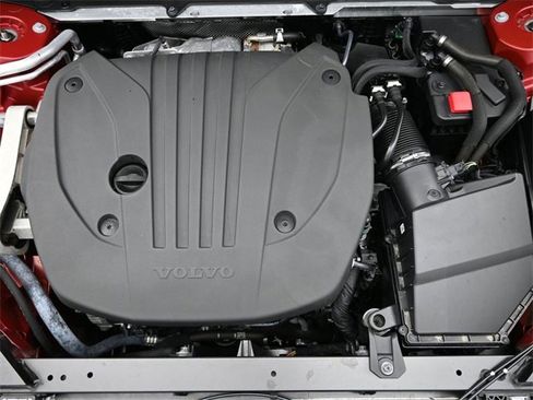 Used 2023 Volvo XC60 B5 Ultimate w/ Climate Package image 35