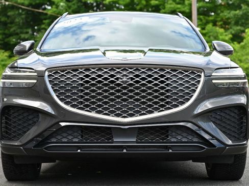 Used 2023 Genesis GV70 2.5T w/ Sport Prestige Package AWD/4WD image 11