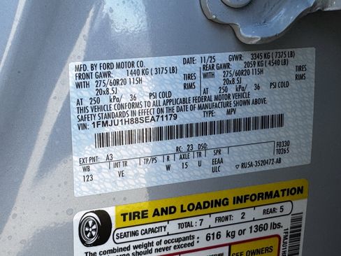 New 2025 Ford Expedition Active image 22