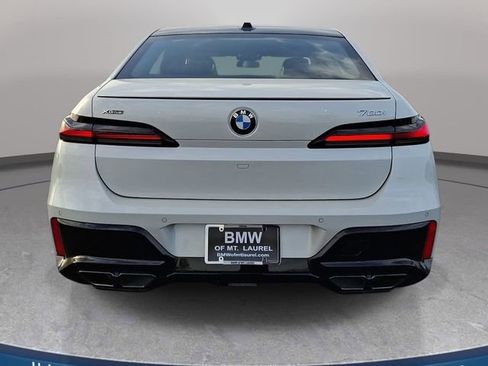New 2026 BMW 760i xDrive AWD/4WD image 5