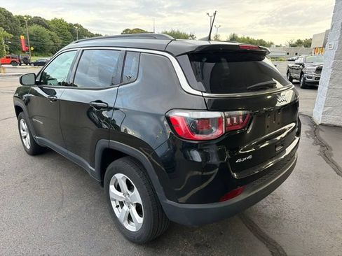 Used 2020 Jeep Compass Latitude w/ Popular Equipment Group AWD/4WD image 5