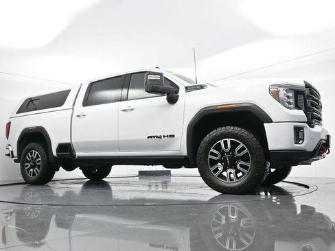 Used 2022 GMC Sierra 2500 AT4 w/ AT4 Preferred Package AWD/4WD image 47