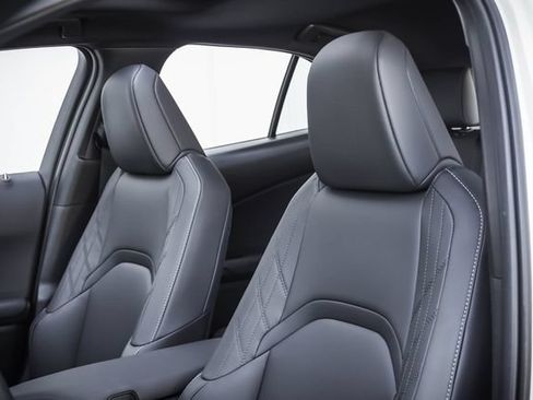 Certified 2025 Lexus UX 300h FWD image 10