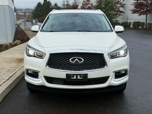 Used 2017 INFINITI QX60 AWD w/ Premium Plus Package image 4