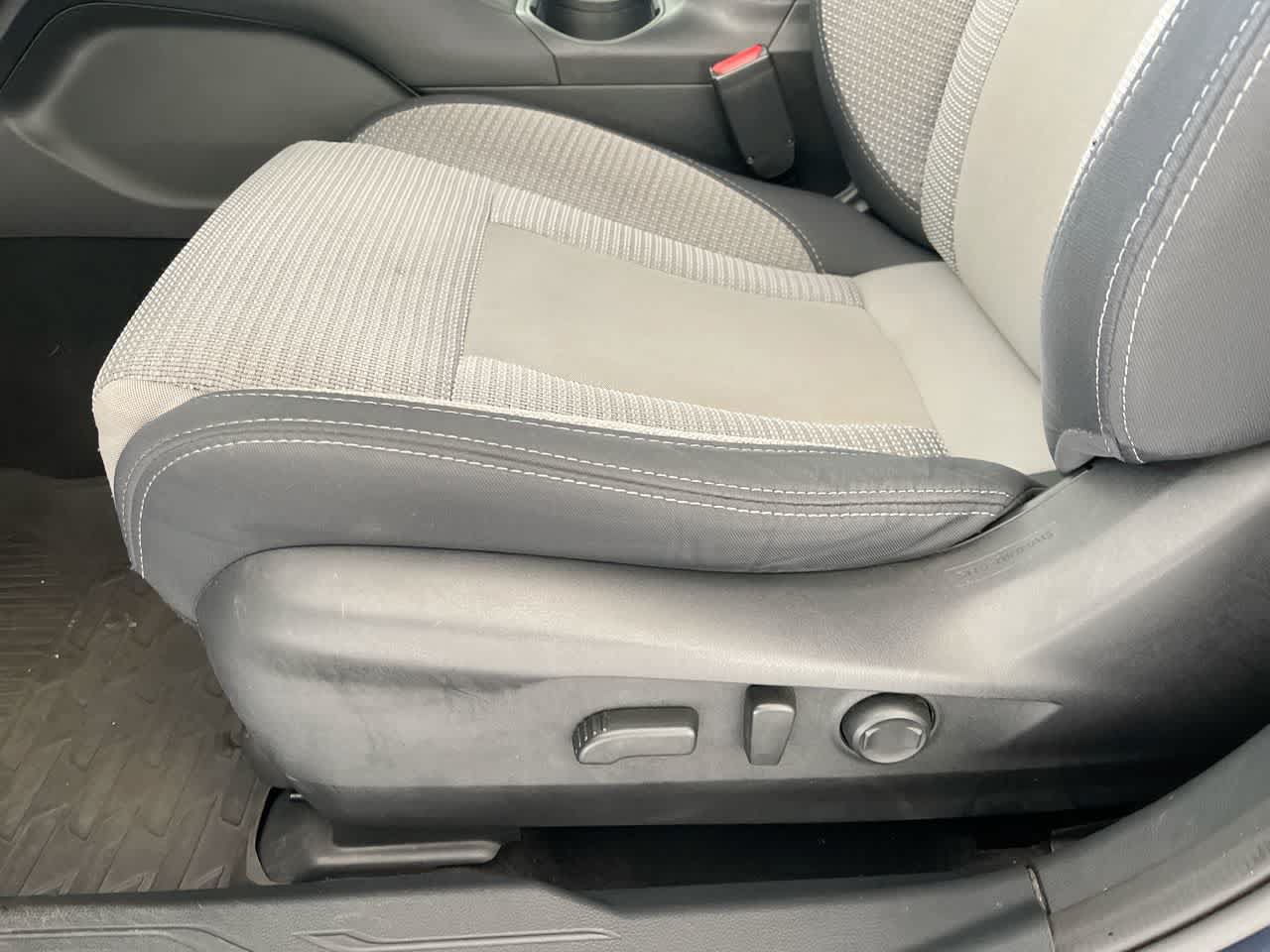 Used 2024 Subaru Outback Premium AWD/4WD image 12