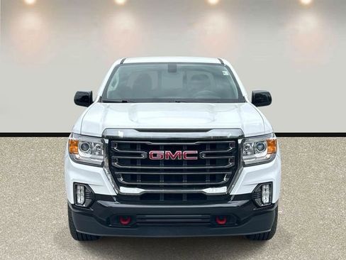 Used 2022 GMC Canyon AT4 image 2