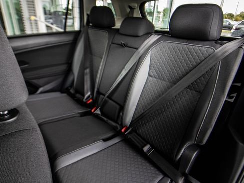 Certified 2021 Volkswagen Tiguan S image 25