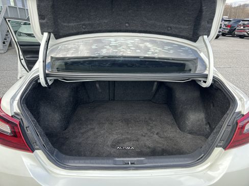 Used 2018 Nissan Altima 2.5 SR image 35