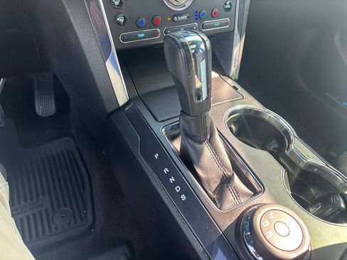 Used 2016 Ford Explorer Sport w/ Equipment Group 401A AWD/4WD image 15