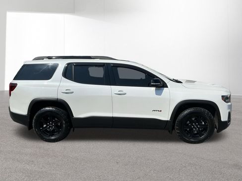 Used 2022 GMC Acadia AT4 w/ Preferred Package AWD/4WD image 2