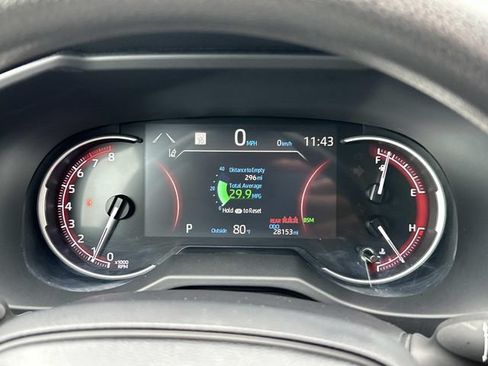 Used 2025 Toyota RAV4 XLE FWD image 28