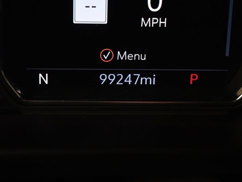 Used 2021 GMC Yukon AT4 w/ Rear Media and Nav Package AWD/4WD image 28