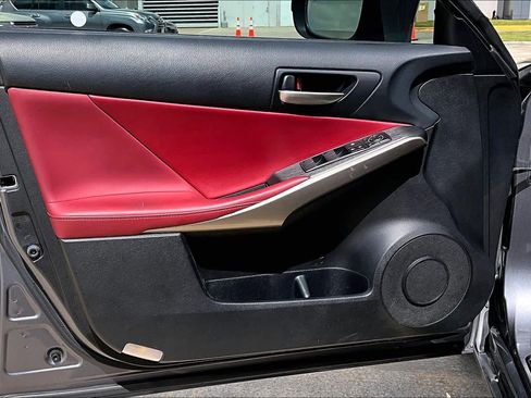 Used 2019 Lexus IS 300 F Sport w/ F Sport Package image 20