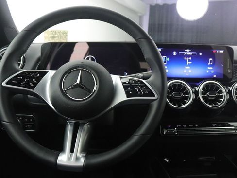 Certified 2026 Mercedes-Benz GLB 250 image 10