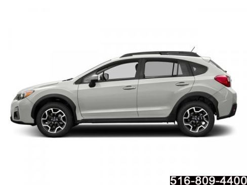 Used 2017 Subaru Crosstrek 2.0i Limited image 4