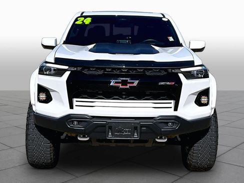 Used 2024 Chevrolet Colorado ZR2 w/ ZR2 Bison Edition AWD/4WD image 5