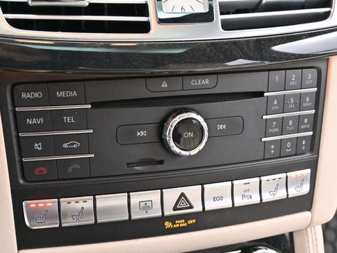 Used 2016 Mercedes-Benz CLS 550 4MATIC image 26