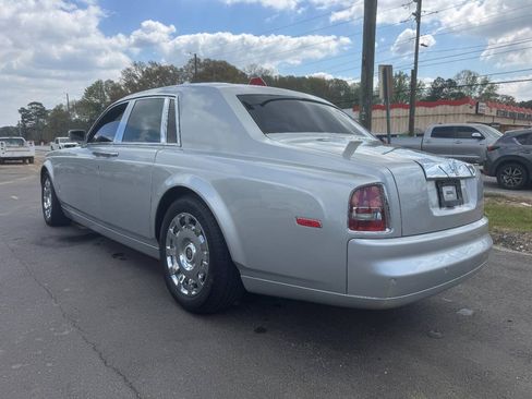 Used 2004 Rolls-Royce Phantom Sedan RWD image 4