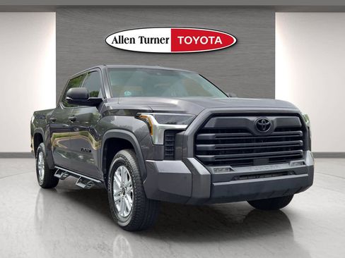 Used 2023 Toyota Tundra SR5 image 2
